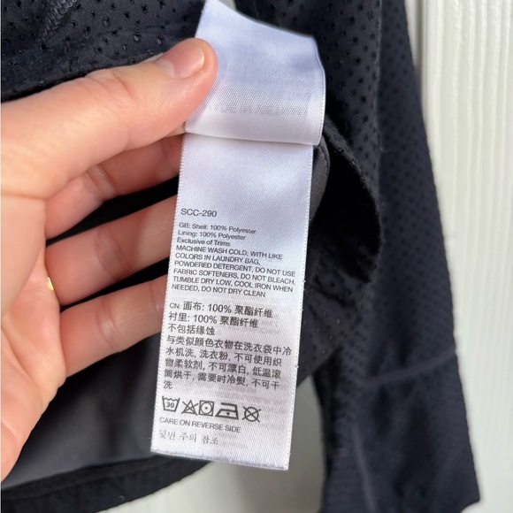 MARMOT Womens Full Zip Jacket Small Black Perforated Lightweight Running Outdoor - Picture 13 of 13